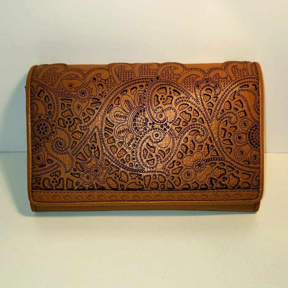 NWOT●●Brighton Crossbody/Clutch/Wallet